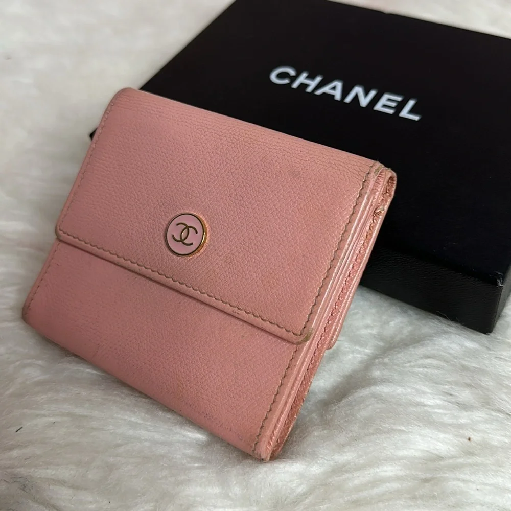 💯Authentic Chanel Trifold Short Wallet🍀